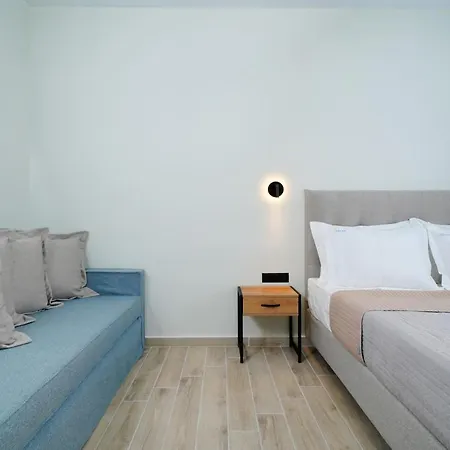 Solar Hotel *