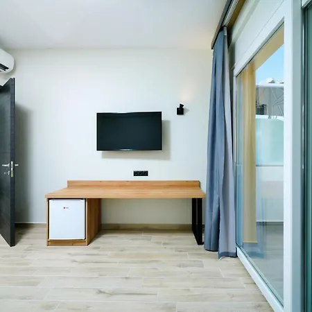 Solar * Skala Rachoni (Thasos)